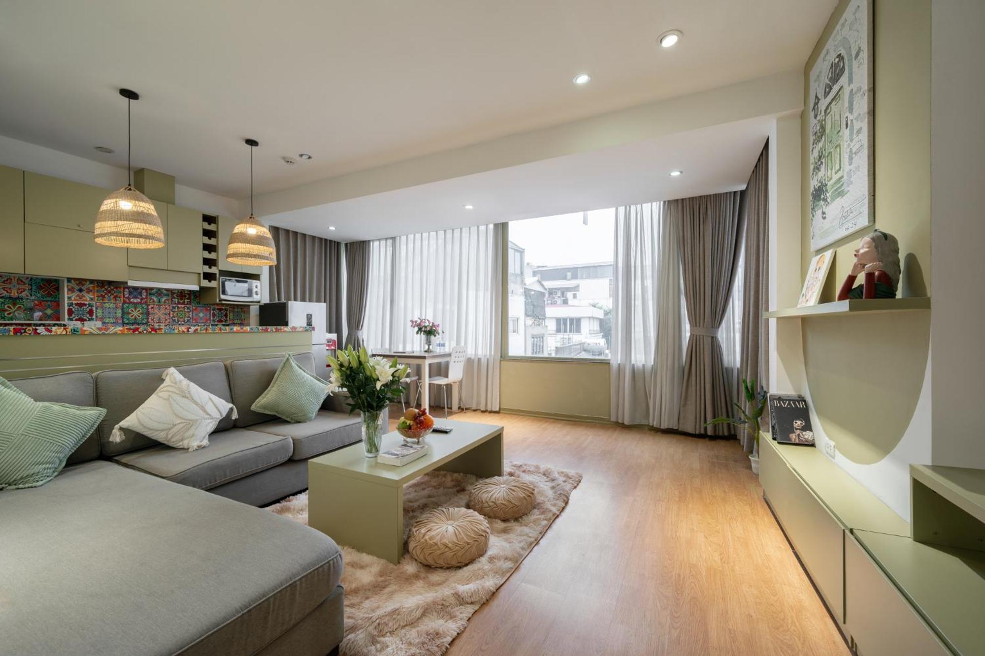 Luxe Paradise 80 Tu Hoa Apartment